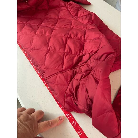 Eddie Bauer woman’s jacket LP red 550 fill power quilted goose down snap front - Picture 9 of 12